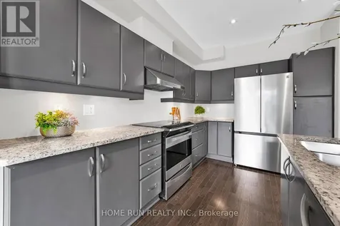 142 Battersea Crescent Ottawa ON K2T 0C5