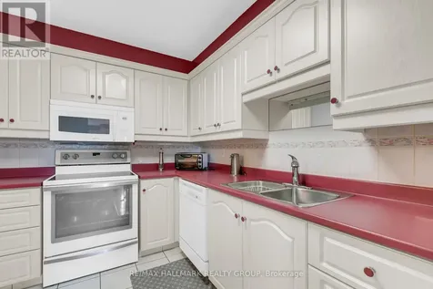 200 Lafontaine Avenue East Ottawa ON K1L 8K8