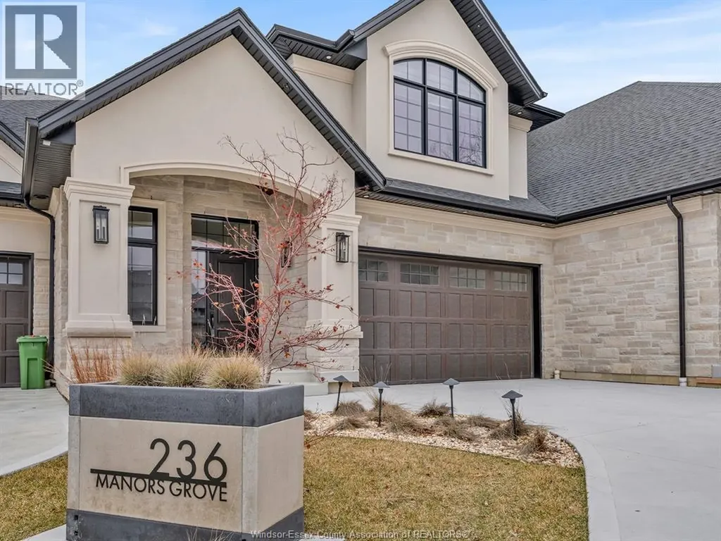 236 Manor's Grove Lakeshore ON N8N 0E8
