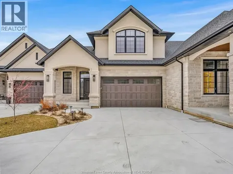 236 Manor's Grove Lakeshore ON N8N 0E8