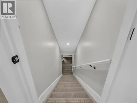236 Manor's Grove Lakeshore ON N8N 0E8