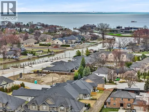 236 Manor's Grove Lakeshore ON N8N 0E8