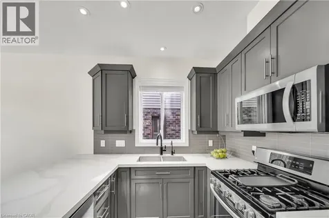 433 Twinleaf Street Waterloo ON N2V 0B5