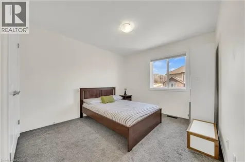 433 Twinleaf Street Waterloo ON N2V 0B5