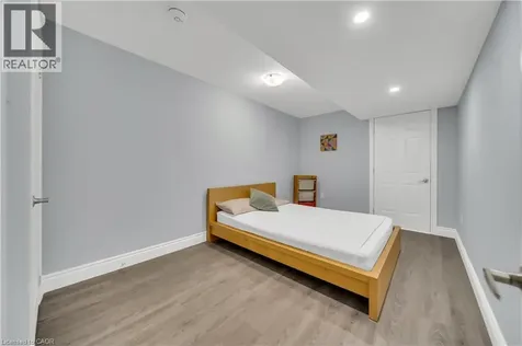 433 Twinleaf Street Waterloo ON N2V 0B5