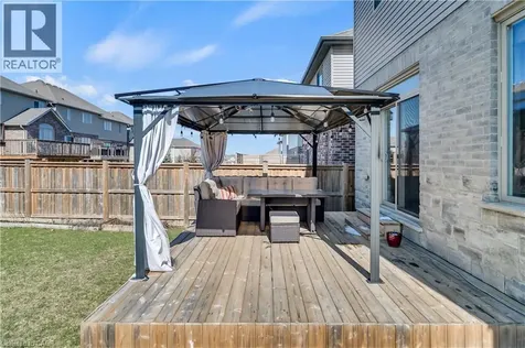 433 Twinleaf Street Waterloo ON N2V 0B5