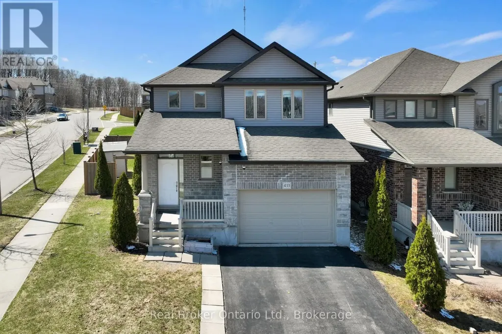 433 Twinleaf Street Waterloo ON N2V 0B5