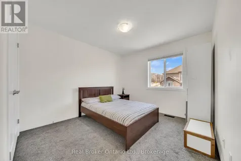 433 Twinleaf Street Waterloo ON N2V 0B5