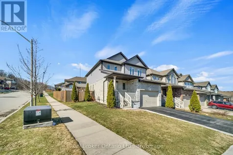 433 Twinleaf Street Waterloo ON N2V 0B5