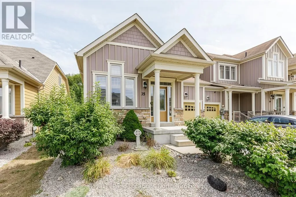 35 Sandy Coast Crescent Wasaga Beach ON L9Z 2L2