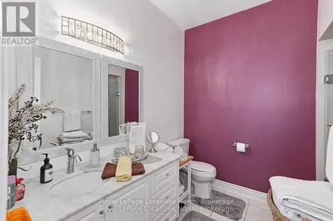 35 Sandy Coast Crescent Wasaga Beach ON L9Z 2L2