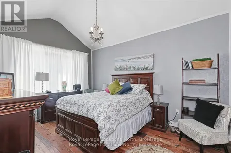 35 Sandy Coast Crescent Wasaga Beach ON L9Z 2L2