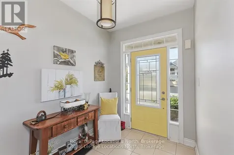 35 Sandy Coast Crescent Wasaga Beach ON L9Z 2L2