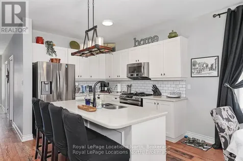 35 Sandy Coast Crescent Wasaga Beach ON L9Z 2L2
