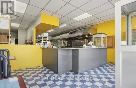 1009 Merivale Road Ottawa ON K1Z 6A6