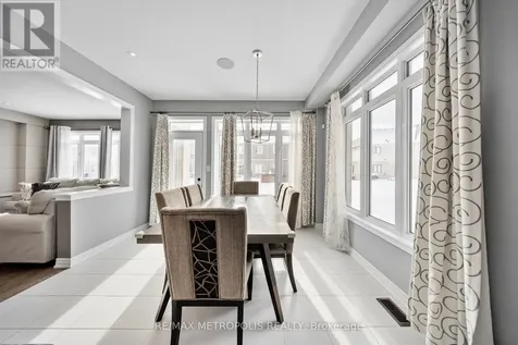 118 Lorne Thomas Place New Tecumseth ON L9R 0V8