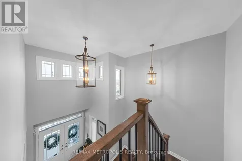 118 Lorne Thomas Place New Tecumseth ON L9R 0V8