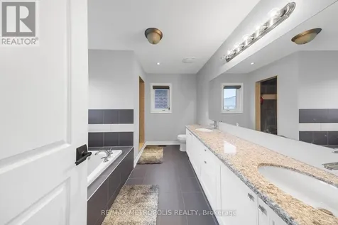 118 Lorne Thomas Place New Tecumseth ON L9R 0V8