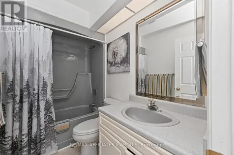 8 Tudor Circle Rideau Lakes ON K0G 1L0
