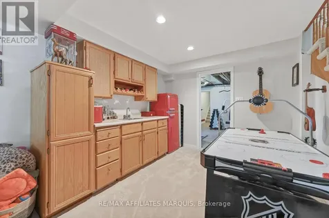 8 Tudor Circle Rideau Lakes ON K0G 1L0
