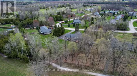 8 Tudor Circle Rideau Lakes ON K0G 1L0