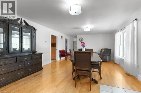 6 Scott Street Delhi ON N4B 1A2