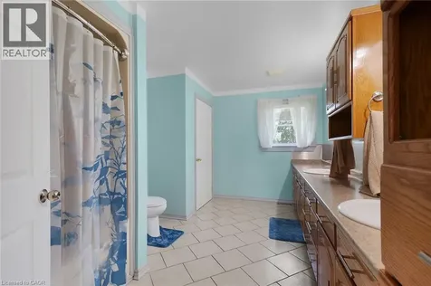 6 Scott Street Delhi ON N4B 1A2
