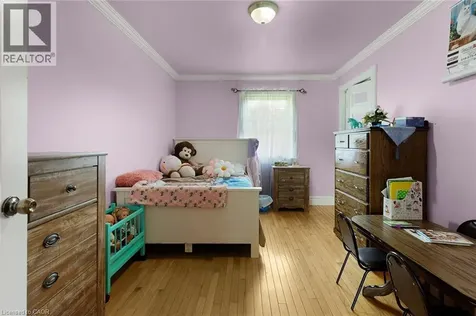 6 Scott Street Delhi ON N4B 1A2