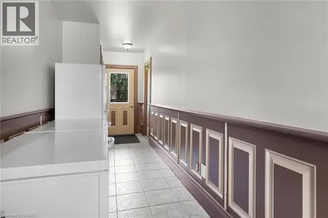 6 Scott Street Delhi ON N4B 1A2