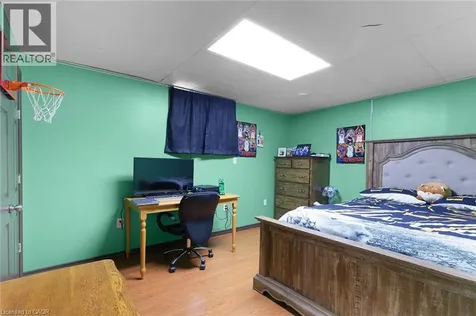 6 Scott Street Delhi ON N4B 1A2