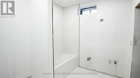 34 Huggins Drive Whitby ON L1P 0N4