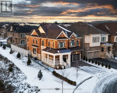 34 Huggins Drive Whitby ON L1P 0N4