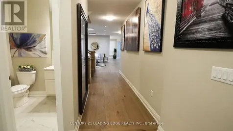 34 Huggins Drive Whitby ON L1P 0N4