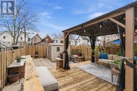 14 Mars Avenue Hamilton (industrial Sector) ON L8L 3V8