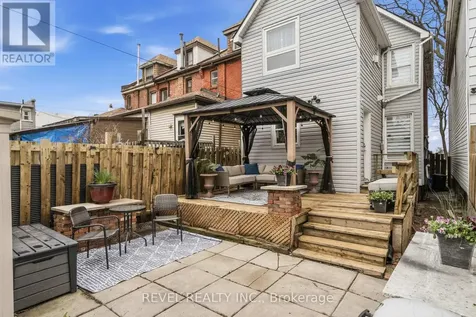 14 Mars Avenue Hamilton (industrial Sector) ON L8L 3V8