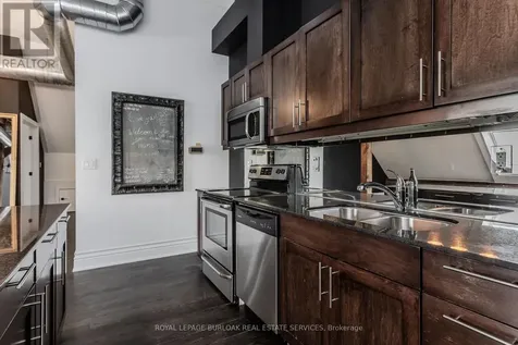 200 Stinson Street Hamilton (stinson) ON L8N 4J5