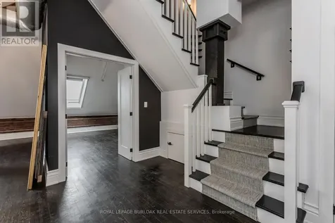 200 Stinson Street Hamilton (stinson) ON L8N 4J5