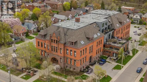 200 Stinson Street Hamilton (stinson) ON L8N 4J5