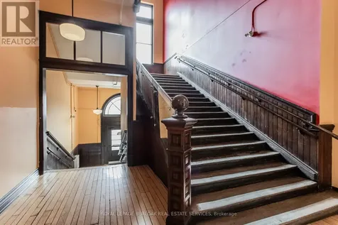200 Stinson Street Hamilton (stinson) ON L8N 4J5