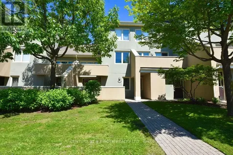 107 Wintergreen Place Blue Mountains ON L9Y 0P8