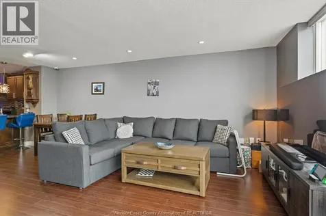 75 Riverside Drive East Windsor ON N9A 4C4