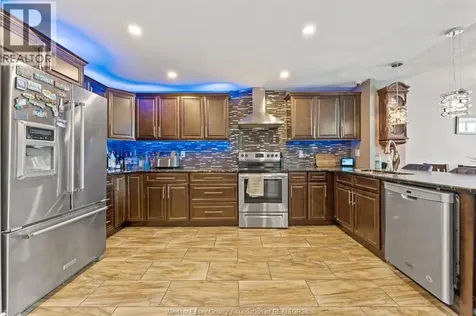 75 Riverside Drive East Windsor ON N9A 4C4