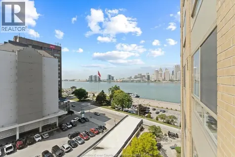 75 Riverside Drive East Windsor ON N9A 4C4
