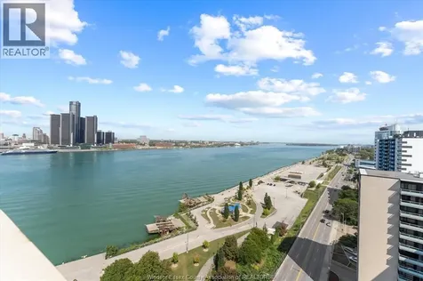 75 Riverside Drive East Windsor ON N9A 4C4