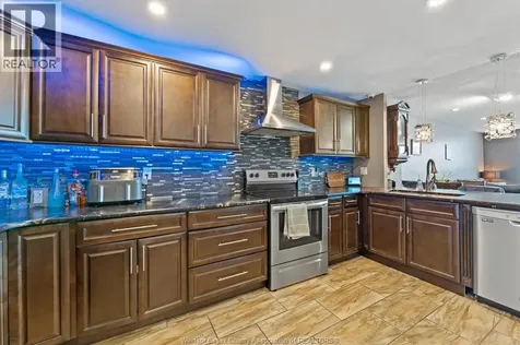 75 Riverside Drive East Windsor ON N9A 4C4