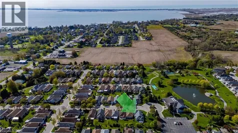24 Long Point Boulevard Port Rowan ON N0E 1M0