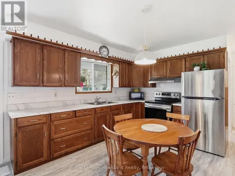 21 Brown Street South Minto ON N0G 1M0