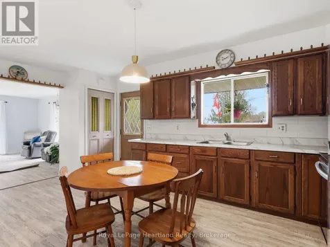 21 Brown Street South Minto ON N0G 1M0