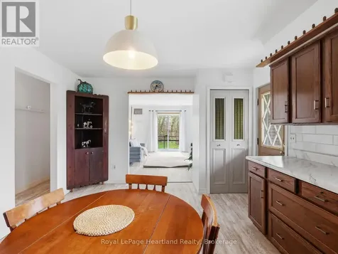 21 Brown Street South Minto ON N0G 1M0