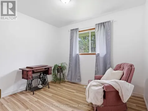 21 Brown Street South Minto ON N0G 1M0